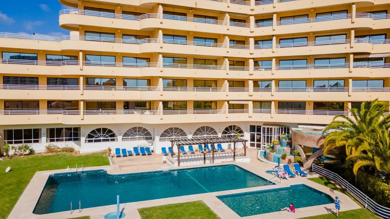 Marina 2Bdr Apartment With Balcony & Pool - 5Min From Beach By Lovelystay Quarteira Bagian luar foto